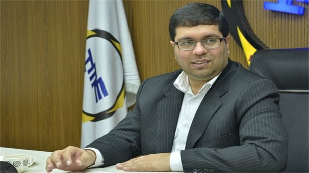 مدیرعامل بورس کالا : رونق تالار پتروشیمی با ورود خریداران حقیقی مدیرعامل بورس کالا : رونق تالار پتروشیمی با ورود خریداران حقیقی