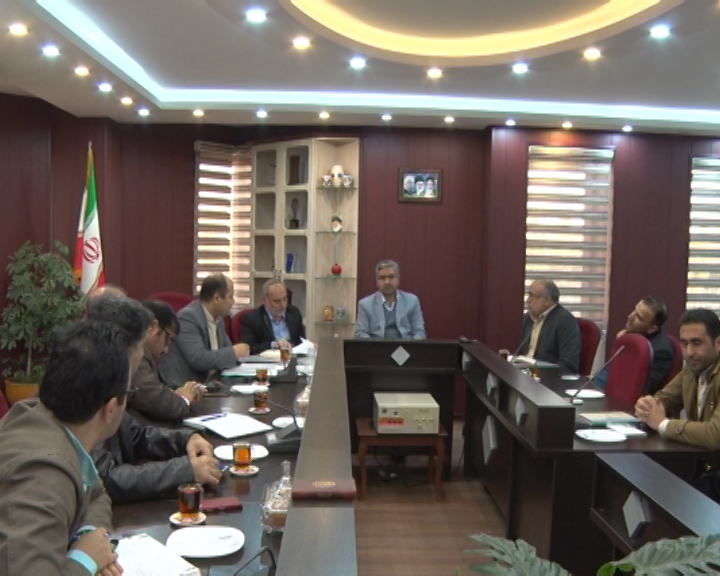 برخورد جدی با کارفرمایانی که اتباع غیر مجاز بکار می گیرند