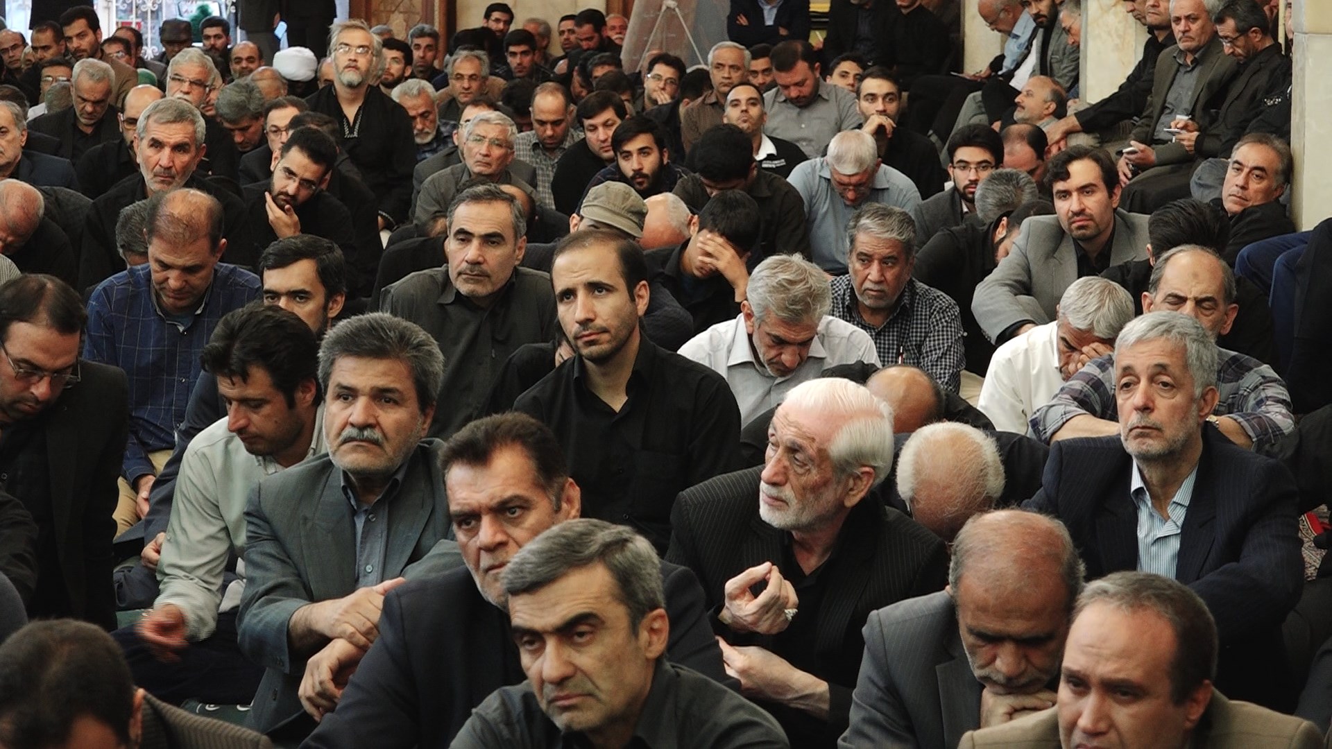 ایران در نبرد اقتصادی و رسانه ای با استکبار