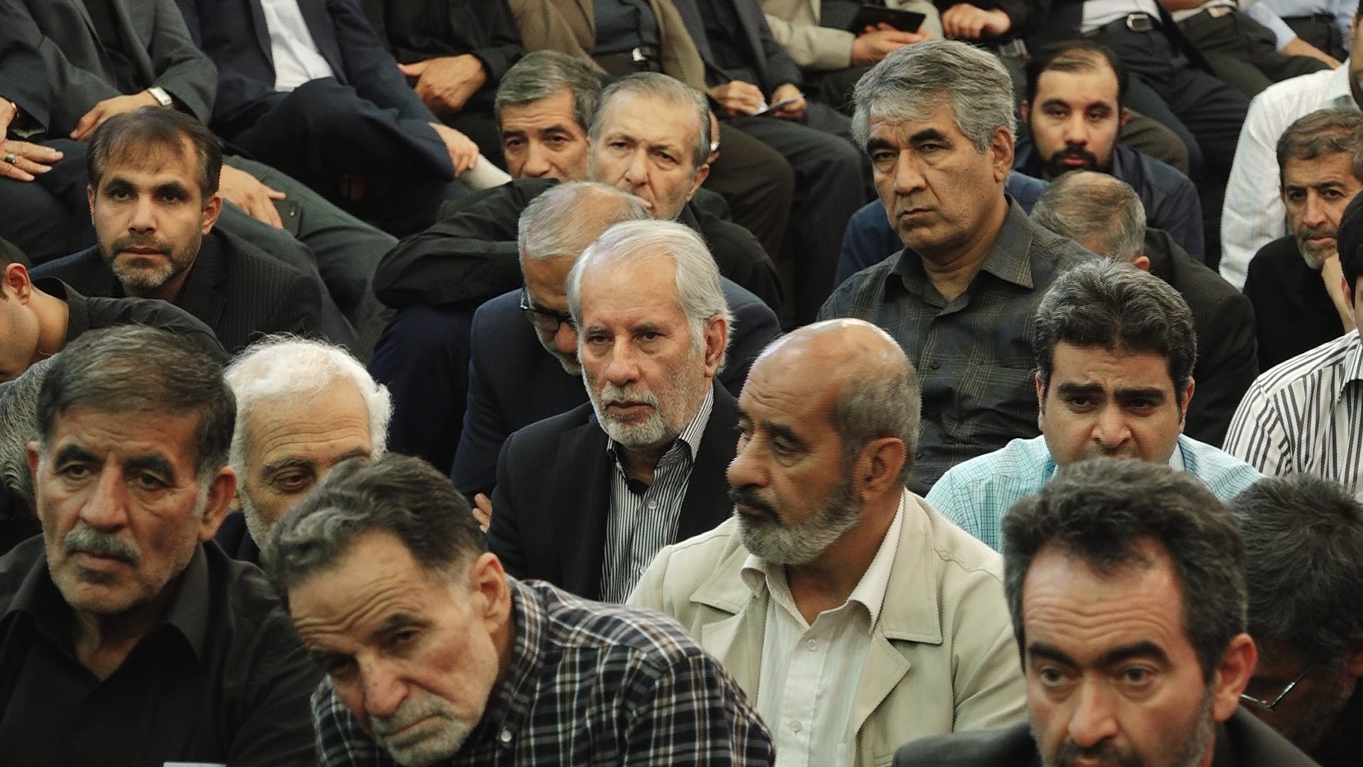 ایران در نبرد اقتصادی و رسانه ای با استکبار