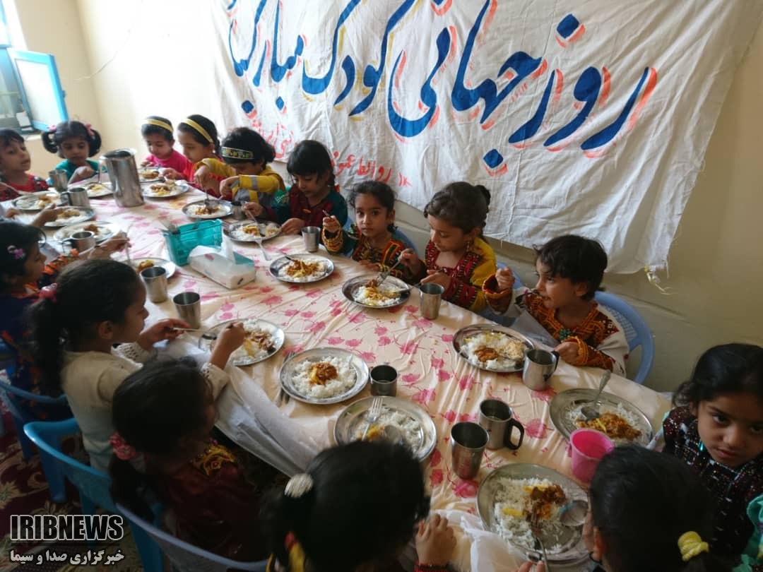 طبخ غذای گرم درمهدهای کودک ایرانشهر طبخ غذای گرم درمهدهای کودک ایرانشهر