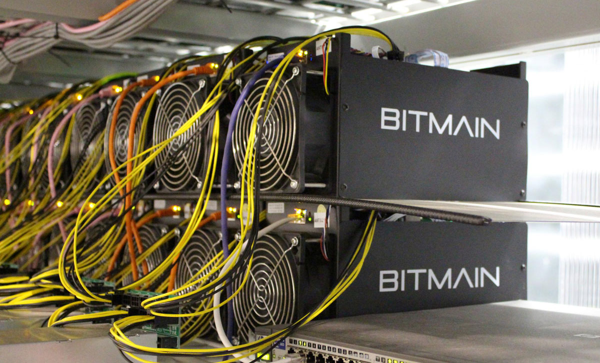 کشف 8 دستگاه استخراج ارز دیجیتال از يك كارخانه کشف 8 دستگاه استخراج ارز دیجیتال از يك كارخانه