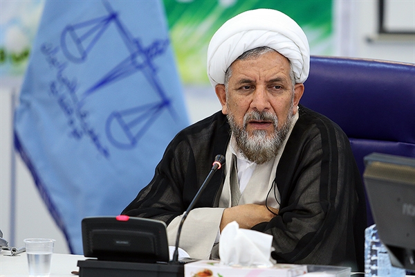 انقلاب اسلامی با هدایت‌های رهبری در برابر فساد خواهد ایستاد