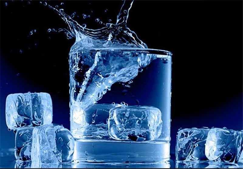 عوارض جدی مصرف آب سرد در روزهای گرم تابستان