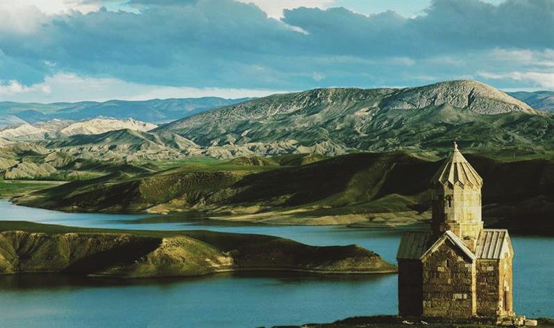 هفته فرهنگی منطقه آزاد ماكو در نخجوان برگزار میشود هفته فرهنگی منطقه آزاد ماكو در نخجوان برگزار میشود