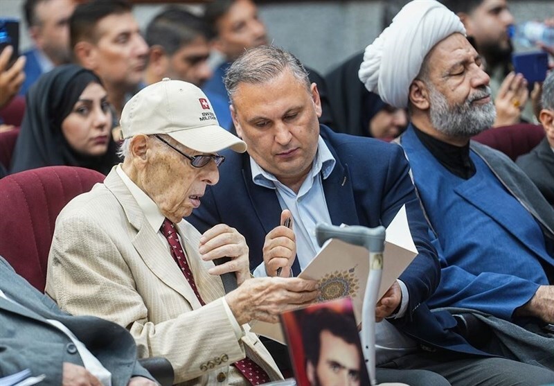 درخواست نوه دکتر مصدق از دادگاه رسیدگی به پرونده کودتای ۲۸ مرداد درخواست نوه دکتر مصدق از دادگاه رسیدگی به پرونده کودتای ۲۸ مرداد