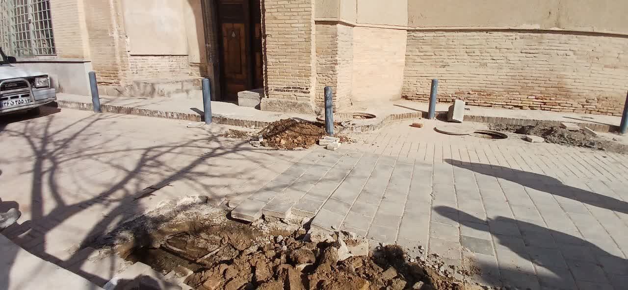 نشست گذر پشت گنبد هزار ساله مسجد جامع اصفهان نشست گذر پشت گنبد هزار ساله مسجد جامع اصفهان