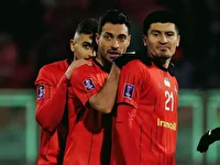 طلایی پوشان مغلوب سُرخ‌های تراکتور شدند