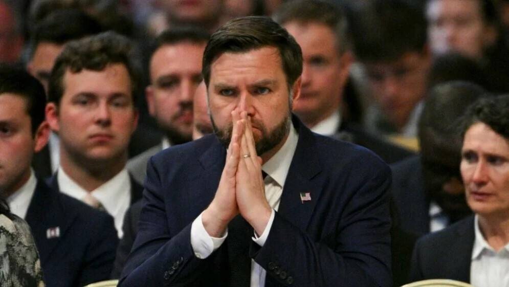 معاون ترامپ: اعتراضات مینیاپولیس کار چپهاست! معاون ترامپ: اعتراضات مینیاپولیس کار چپهاست!