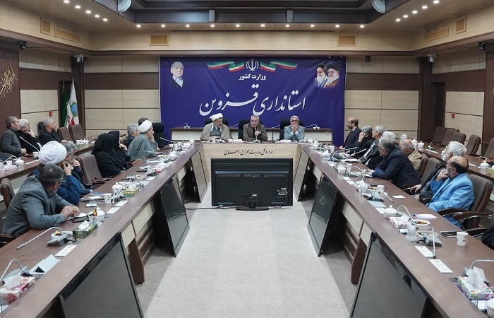 سقوط نظام، خیال خام دشمن است سقوط نظام، خیال خام دشمن است