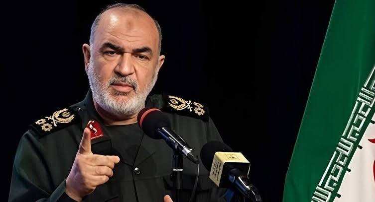 سرلشکر سلامی: رژیم صهیونی با ایران درگیر شود از بین می‌رود