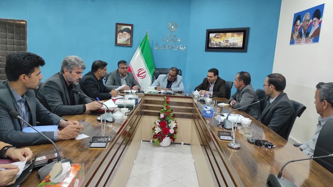 نشست فرمانداران ۳ شهرستان برای حل مشکل آب شرب روستایی