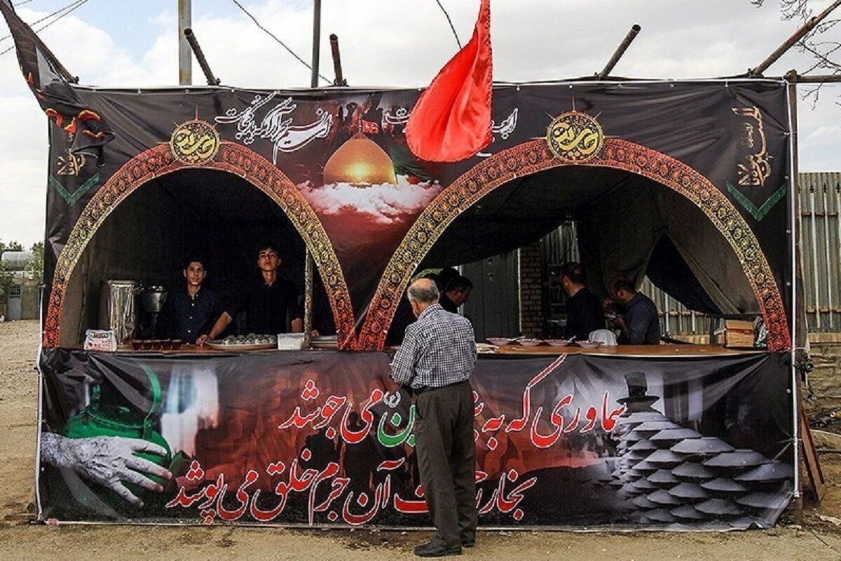پذیرایی از زائران اربعین در ۶۳ موکب آذربایجان‌غربی