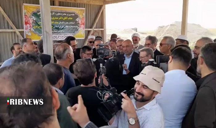 راه حل توسعه منطقهای و کاهش بیکاری، کمک به بخش خصوصی است راه حل توسعه منطقهای و کاهش بیکاری، کمک به بخش خصوصی است