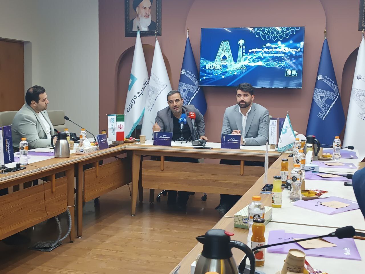 ***نخستین رویداد ملی ایده‌های نوآورانه هوش مصنوعی برگزار می‌شود///تاریخ برگزاری رویداد؟؟؟