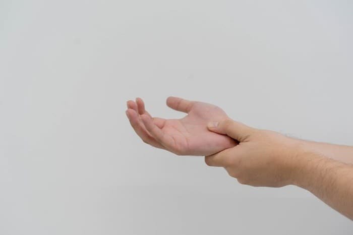 دلایل و خطرات ورم انگشتان دلایل و خطرات ورم انگشتان