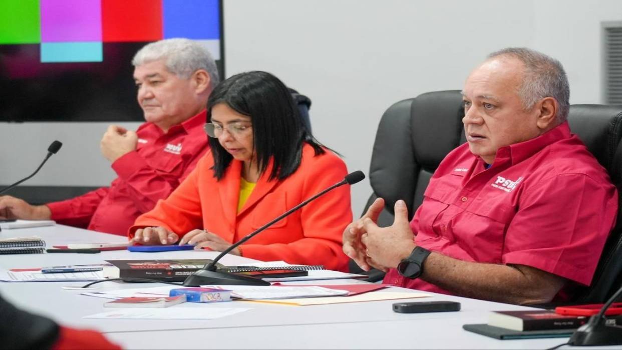 رزمایش آمریکا در نزدیکی سواحل ما اقدامی تحریکآمیز است رزمایش آمریکا در نزدیکی سواحل ما اقدامی تحریکآمیز است