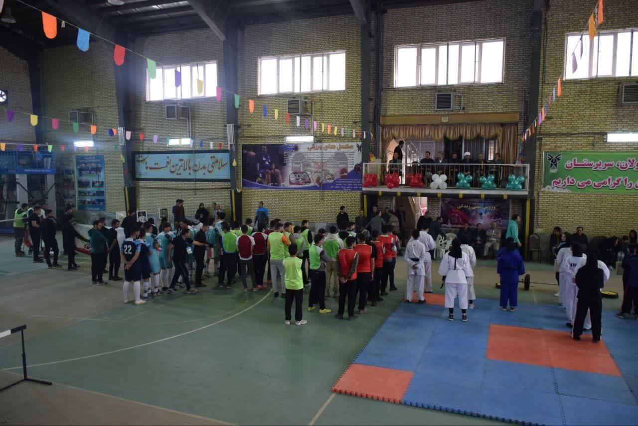 آغاز المپیاد ورزشی دروندانشگاهی گرامیداشت شهدای اقتدار در خوی آغاز المپیاد ورزشی دروندانشگاهی گرامیداشت شهدای اقتدار در خوی