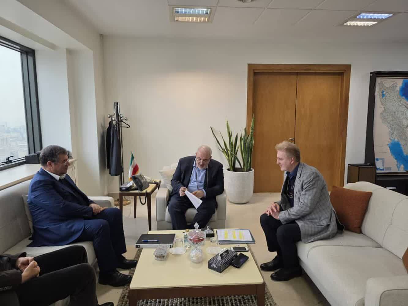 تأمین اعتبار توسعه طرح بارورسازی ابرها در آذربایجان غربی تأمین اعتبار توسعه طرح بارورسازی ابرها در آذربایجان غربی