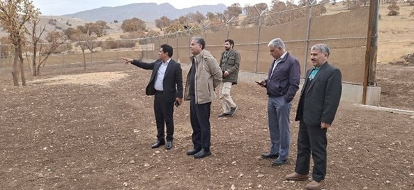 بازدید معاون محیط زیست از مرکز تکثیر و پرورش گوزن زرد ایرانی بازدید معاون محیط زیست از مرکز تکثیر و پرورش گوزن زرد ایرانی